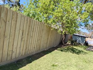 good neighbour fence Victoria