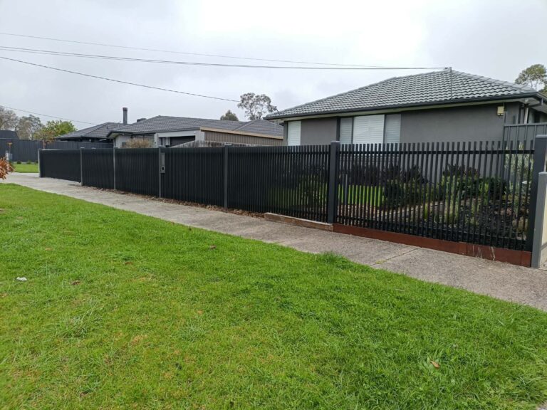 Fencing & Gates Installation Melbourne.