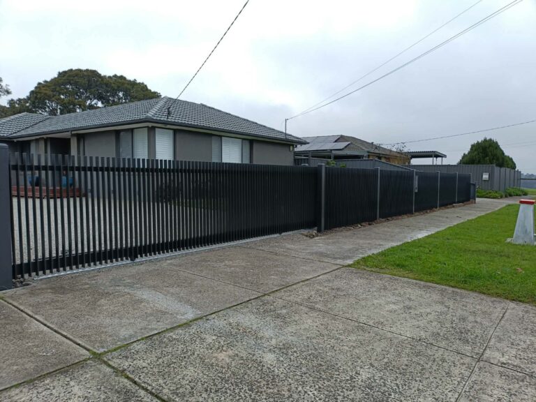 Fencing & Gates Installation Melbourne.
