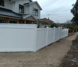 fence repair vs replacement